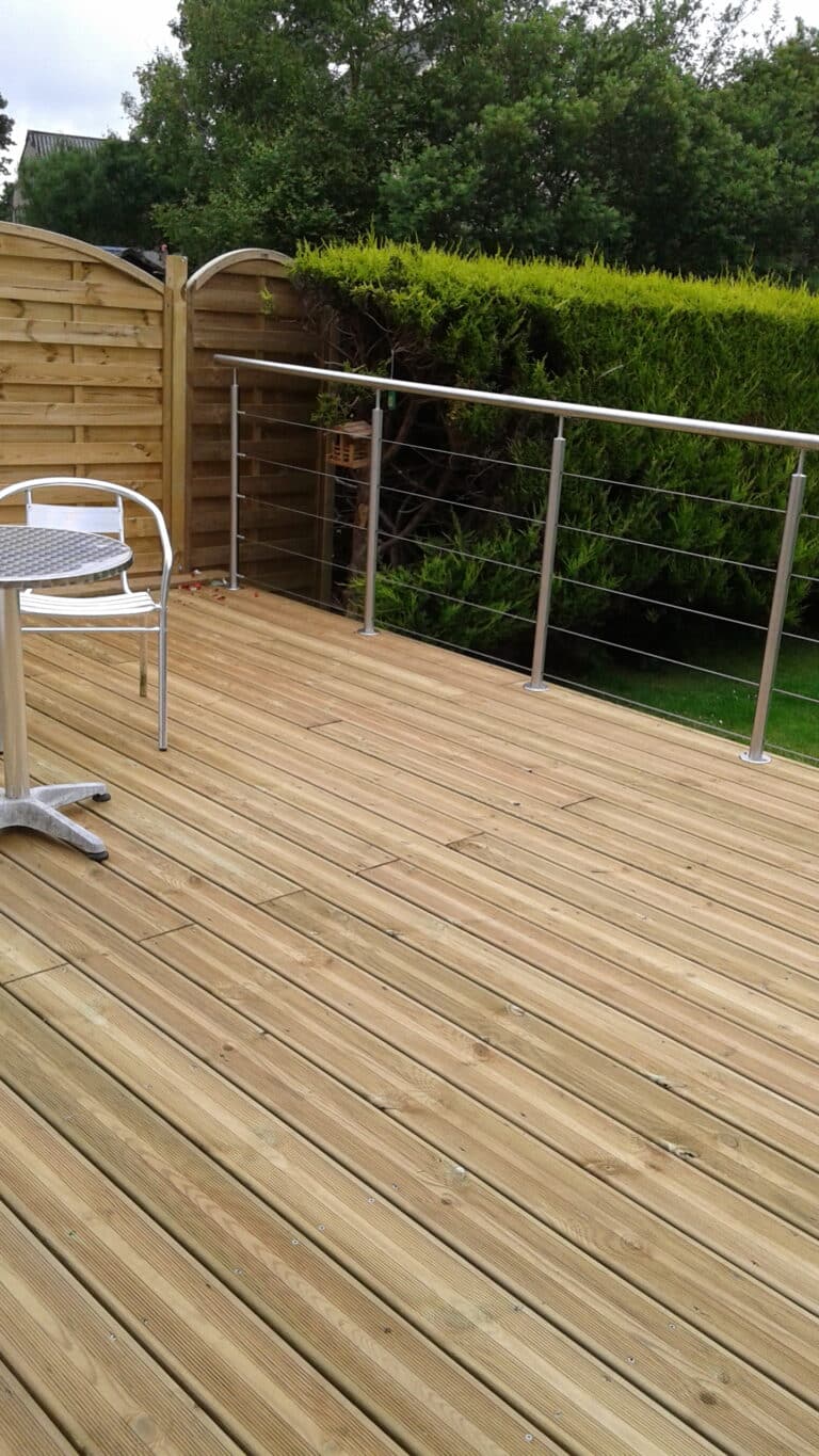 terrasse pin melgven - Scaër Quimperlé